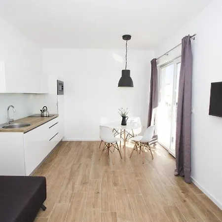 In With Terrace, Air Conditioning, Wifi, Dishwasher, Pool 4932-4 Apartment