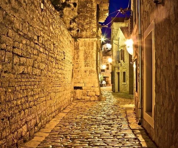 In With Terrace, Air Conditioning, Wifi, Dishwasher, Pool 4932-4 *